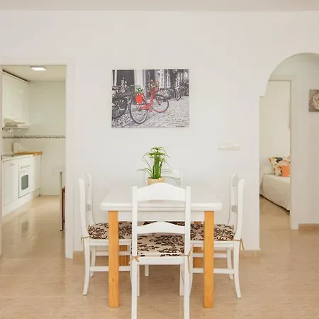 Cristina Iv Apartment *